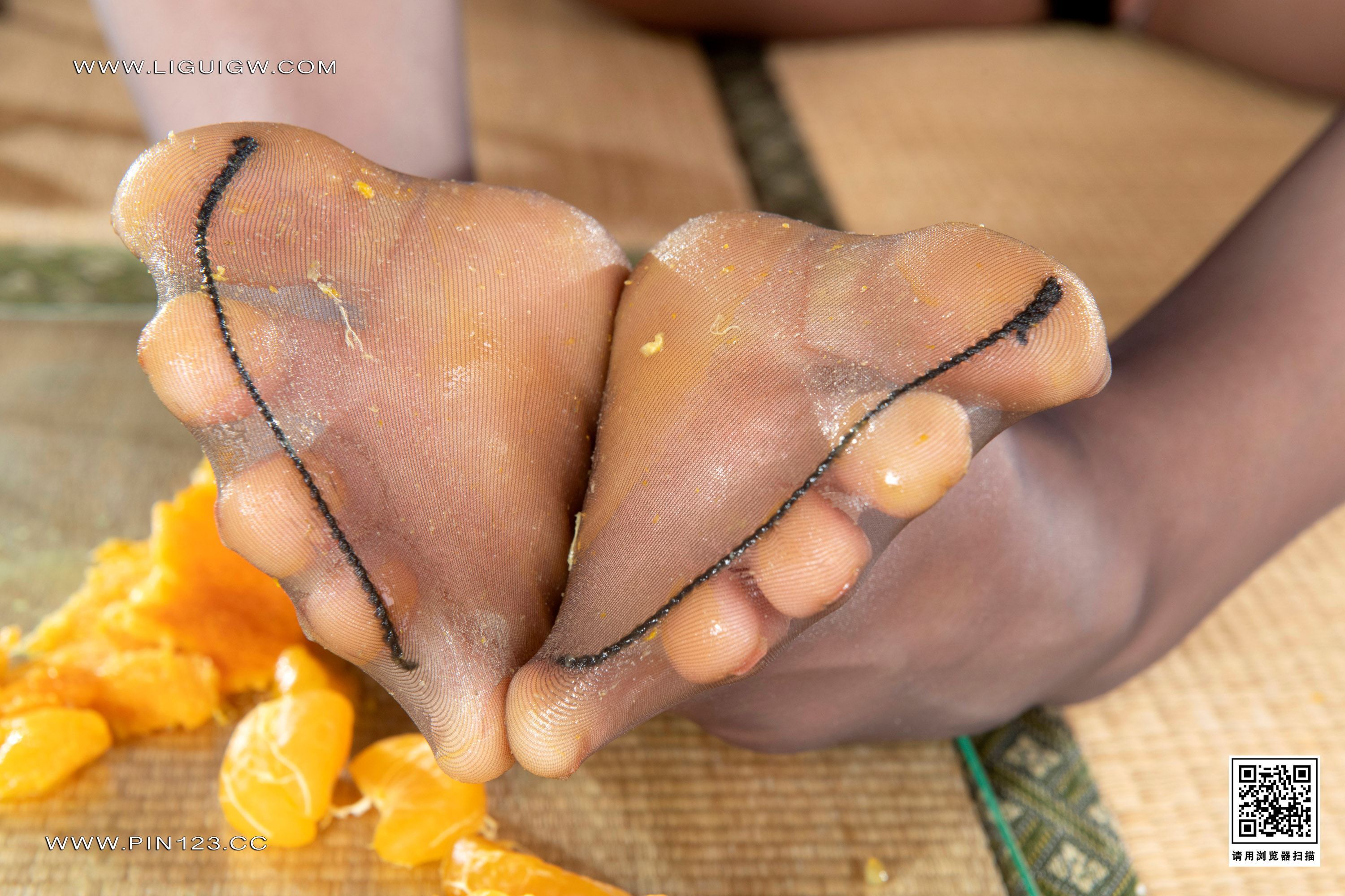 Ligui丽柜 2024.02.05 玩果肉足 昕昕